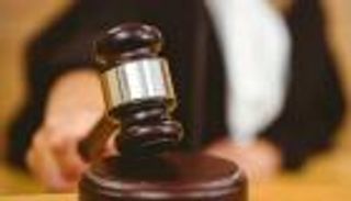 أوهمها بالعلاج من المس.. السجن 8 سنوات لدجال هتك عرض سيدة مصرية