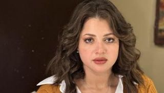 الفنانة منى فاروق - أرشيفية