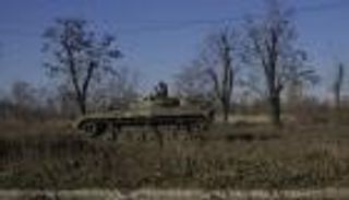 أزمة أوكرانيا.. حلول "غائبة" ودعم عسكري "يفجر" الأوضاع على الأرض