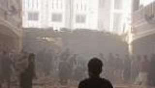 83 قتيلا و57 مصابا في انفجار بمسجد بمدينة بيشاور الباكستانية
