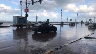 محافظة الإسكندرية المصرية تتأهب لاستقبال نوة الكرم- أرشيفية