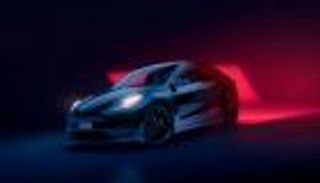 تسلا Model Y ترتدي ثوبا من الكربون.. لماذا؟