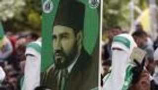 منصب "القائم بأعمال المرشد".. موجات انشطارية تنسف الإخوان