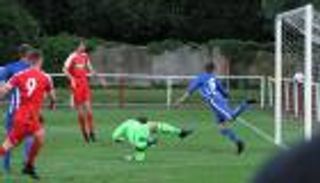 بـ"ساندويتش برجر".. فريق "درجة سادسة" يجتذب 3 ملايين مشجع