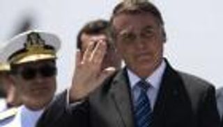 حجة لتأجيل العودة.. رئيس البرازيل السابق يطلب تأشيرة بأمريكا