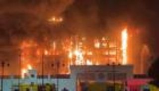 حريق مديرية أمن الإسماعيلية.. النيران أكلت المبنى (فيديو وصور)