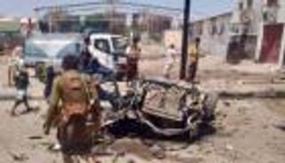 اليمن.. نجاة مسؤول أمني رفيع من هجوم بسيارة مفخخة بأبين