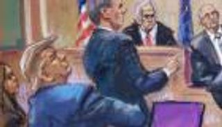 "الوجبة المفضلة" تخطف الأنظار في محاكمة ترامب