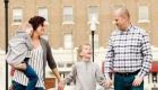 "لم يبق أحد".. مصرع سيناتور أمريكي وأسرته في تحطم طائرة