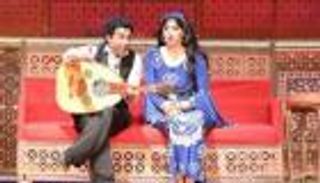 "فاكرين نفسكم بني آدمين".. تسريب لـ ميدو عادل من بروفات "سيد درويش"