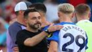 عقدة ليفربول الجديدة.. مدرب برايتون يقوم بلقطة غير متوقعة