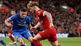 القنوات الناقلة لمباراة ليفربول وبرايتون