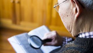 العنب يحسِّن رؤية كبار السن