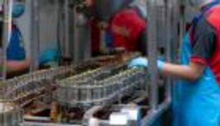 قطاع الصناعة الإماراتي.. مبادرات ملهمة تحقق الحياد المناخي