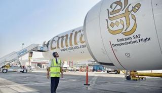 بوينج ومصدر تتعاونان لتعزيز وقود الطيران المستدام