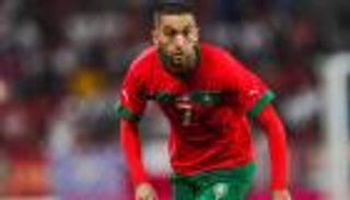 سبب صادم وراء غياب حكيم زياش عن مباراة المغرب وليبيريا