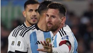 ليونيل ميسي أسطورة منتخب الأرجنتين