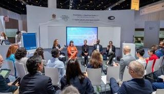 إحدى فعاليات مجالس المستقبل العالمية- وام