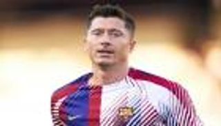بسبب العرض السعودي.. برشلونة يلجأ لمانشستر سيتي لتعويض ليفاندوفسكي