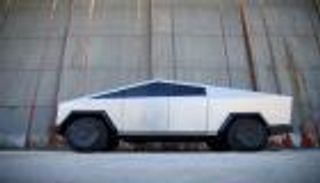 مطبات في طريق سايبر ترك.. ماذا حدث لشاحنة إيلون ماسك؟