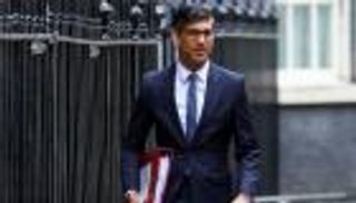 «العمال» يزحف لداونينغ ستريت.. أسوأ نتيجة للمحافظين منذ 78 عاما