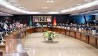 قمة «الخليج-آسيان».. السعودية توقع صفقات مليارية مع الفلبين وفيتنام