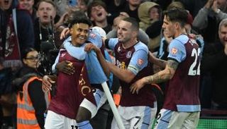 فريق أستون فيلا