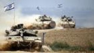 هروب من المسيرات.. دبابات الميركافا الإسرائيلية بـ«درع جديد»