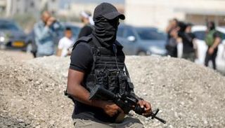 مسلح فلسطيني في مخيم جنين - أرشيفية