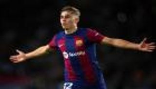 صنع في لاماسيا.. لوبيز يقتحم قائمة تاريخية في برشلونة