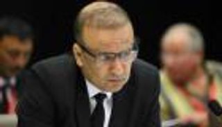 «مقرب من الإخوان».. توقيف رئيس اتحاد الكرة التونسي بتهم فساد