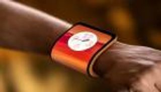 أحدث ابتكارات «موتورولا».. هاتف بشاشة مرنة يتحول إلى ساعة