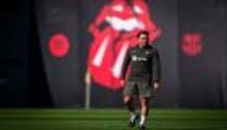 كلاسيكو برشلونة وريال مدريد.. تشافي يخطف الأنظار بـ4 رسائل نارية