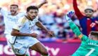 ريمونتادا تاريخية وإنجاز أنشيلوتي.. حفل أرقام في كلاسيكو برشلونة وريال مدريد