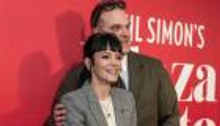 في ذكرى زواجهما.. ليلى ألين تلغي متابعة زوجها على «إنستغرام»