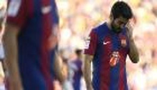 فريق الجبهة الواحدة.. برشلونة الأوروبي يحير جماهيره بكوارث محلية