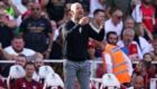 إدارة مانشستر يونايتد تدعم تين هاغ.. والجماهير تسخر