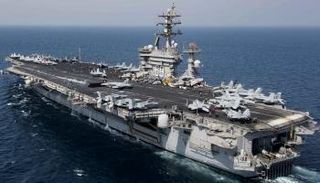 حاملة الطائرات الأمريكية يو إس إس أيزنهاور