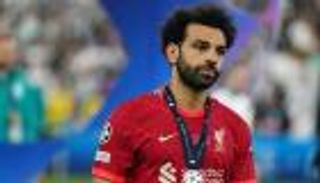 كيف يحقق محمد صلاح معجزة التتويج بالكرة الذهبية 2024؟