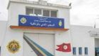 تونس.. فرار إرهابيين من سجن «يطيح» بقيادات أمنية