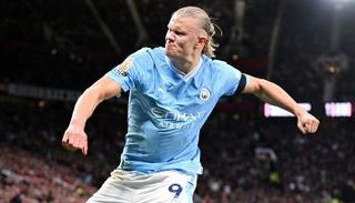 إيرلينغ هالاند مهاجم مانشستر سيتي