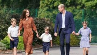 ويليام وكيت وأبناؤهما الثلاثة