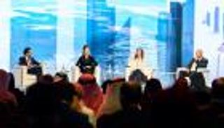 منتدى دبي للأعمال.. التحولات الرقمية والذكاء الاصطناعي ركائز المستقبل