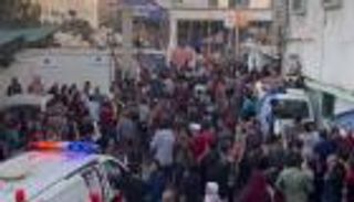 غزة.. قتل على أبواب المستشفيات في ليلة الموت على الطرقات