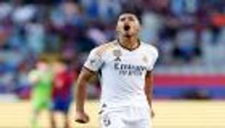 بطل كل شيء.. بيلينغهام ملك بـ12 تاجا في ريال مدريد