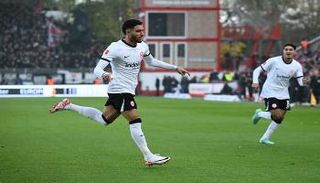 عمر مرموش مهاجم آينتراخت فرانكفورت