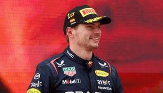 ماكس فيرستابن يحسم سباق جائزة البرازيل في الفورمولا 1