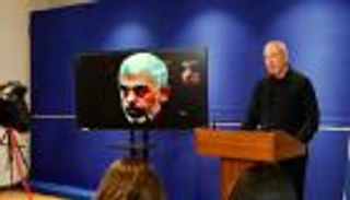 «الرجل الميت» الذي يمشي.. من هو يحيى السنوار؟