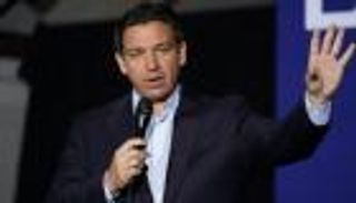 يتصرف كرئيس.. حاكم فلوريدا يغضب الديمقراطيين بإرسال أسلحة لإسرائيل