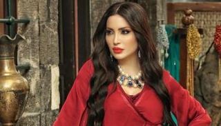 الفنانة السورية نسرين طافش 